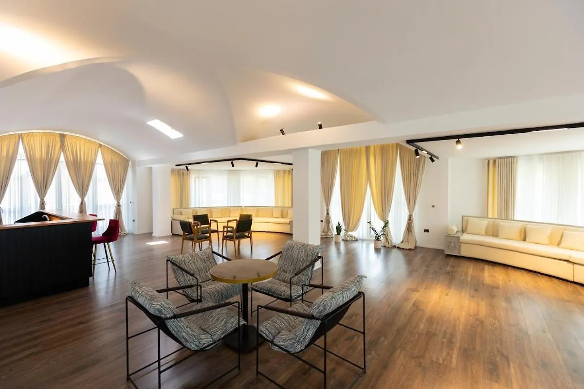 Villa Florence تيرانا
